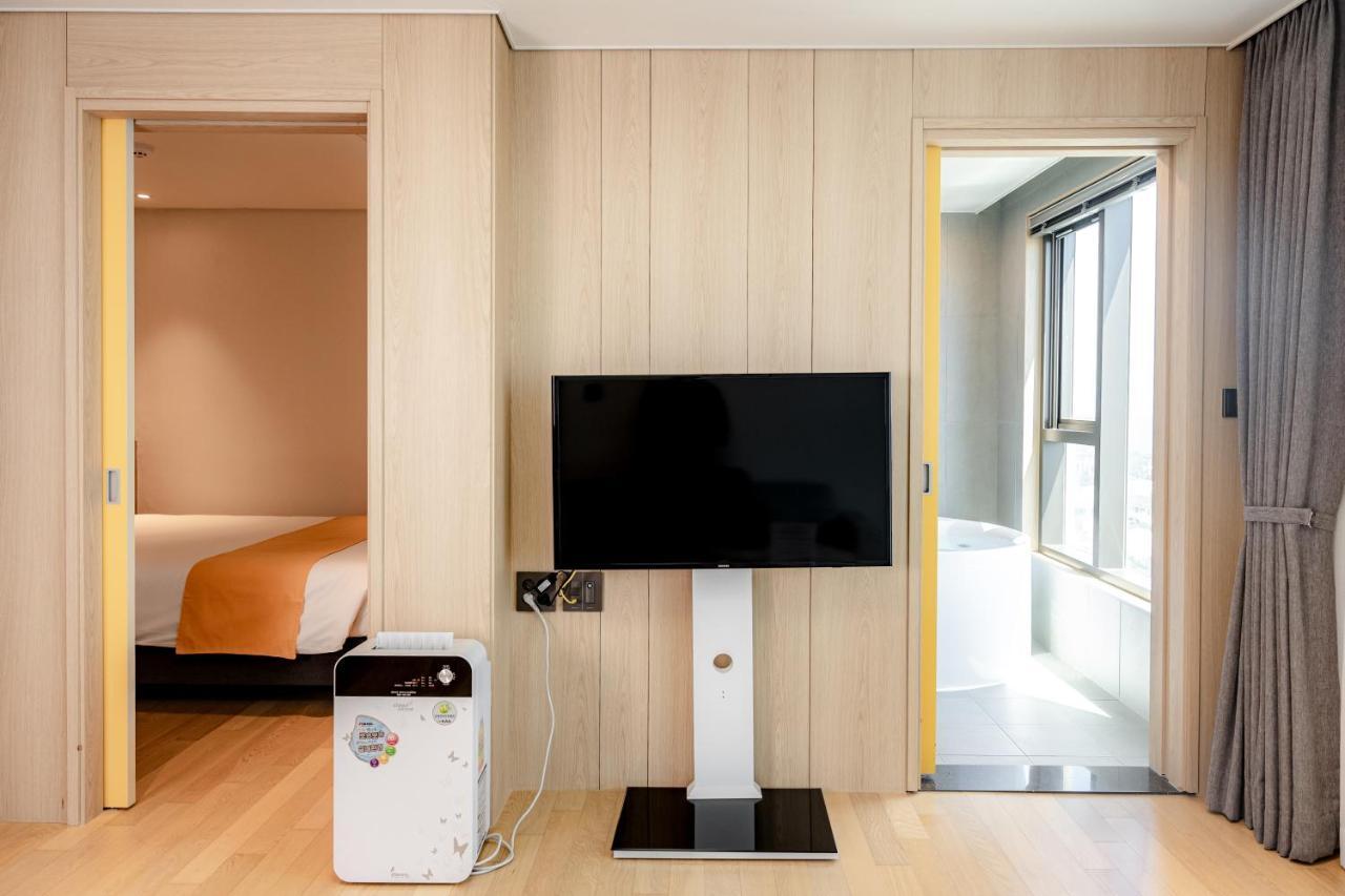 Seogwipo Hills Hotel Εξωτερικό φωτογραφία
